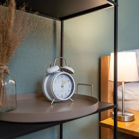 Stylische Grosse 5-zimmerwohnung-wlan-free Parking- Apartment Beckum
