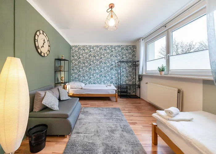 Stylische Grosse 5-zimmerwohnung-wlan-free Parking- * Beckum