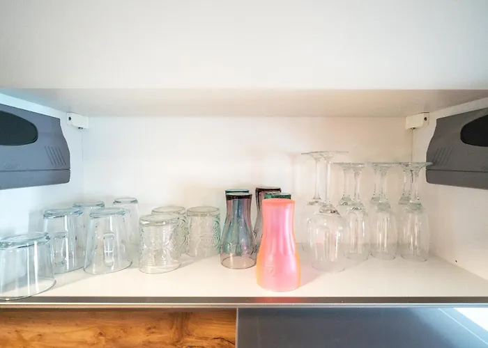 Apartment Stylische Große 5-zimmerwohnung-wlan-free Parking- Beckum