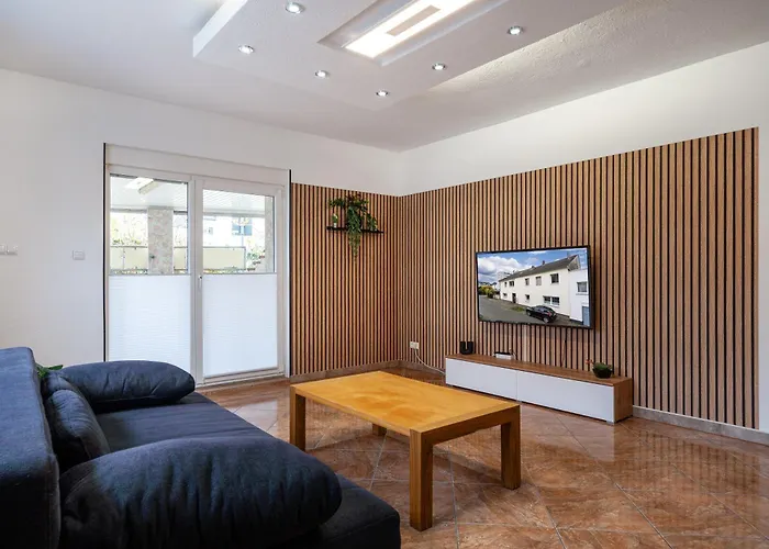 Lägenhet Stylische Grosse 5-zimmerwohnung-wlan-free Parking- Beckum